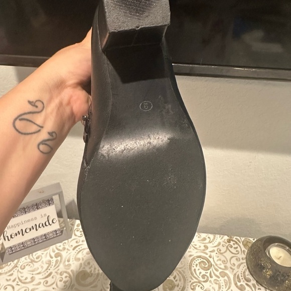 Black Ankle Boots‎ Woman’s Size 9 Zipper Pointed Toe Work Casual Business - Picture 7 of 10